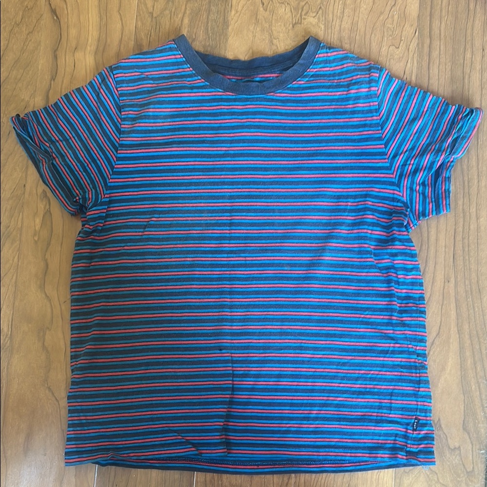Vintage 90s Y2K striped Lee Blue and Red Short Sleeve Tee